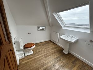 Photo 18- click for photo gallery